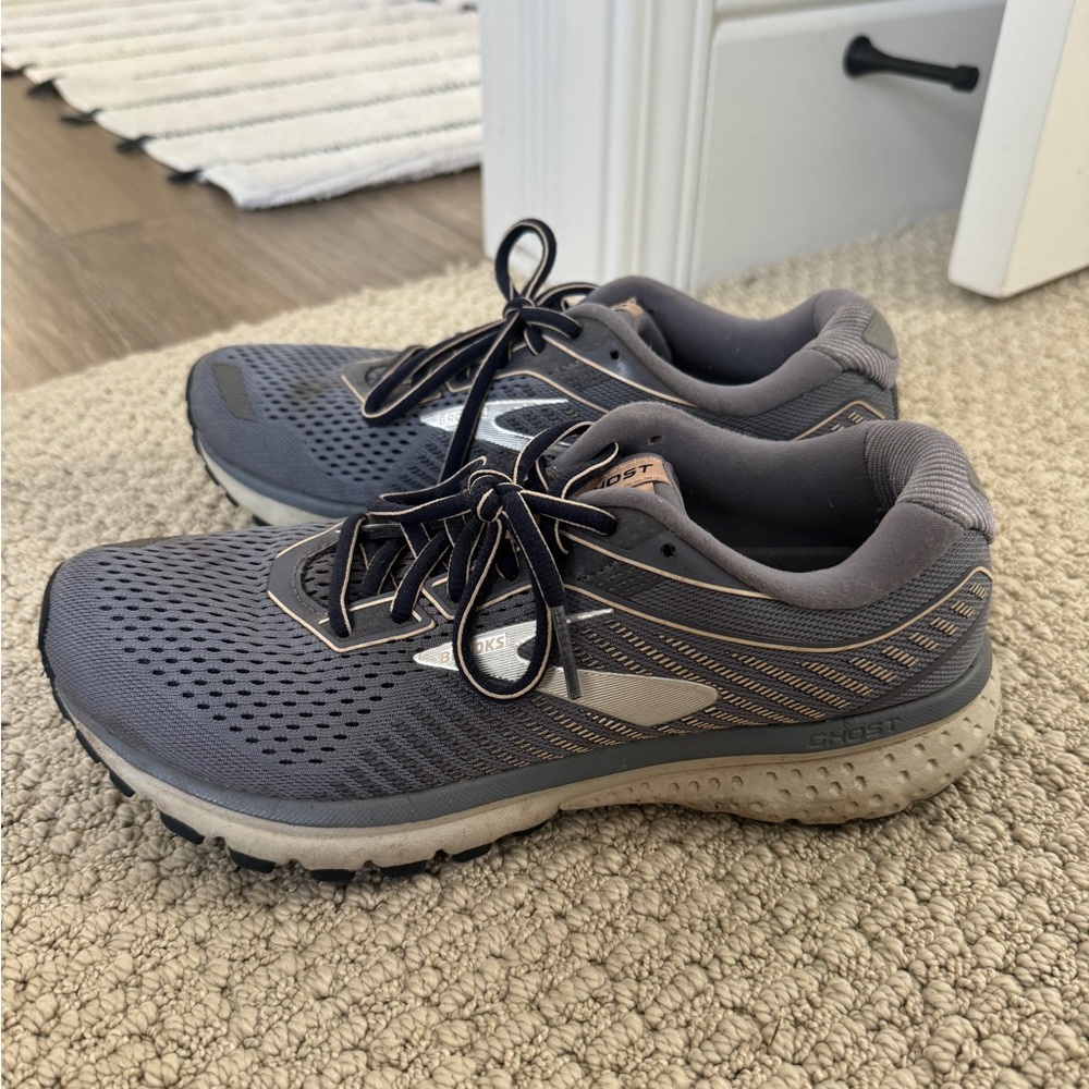 BROOKS ghost 12 running shoe